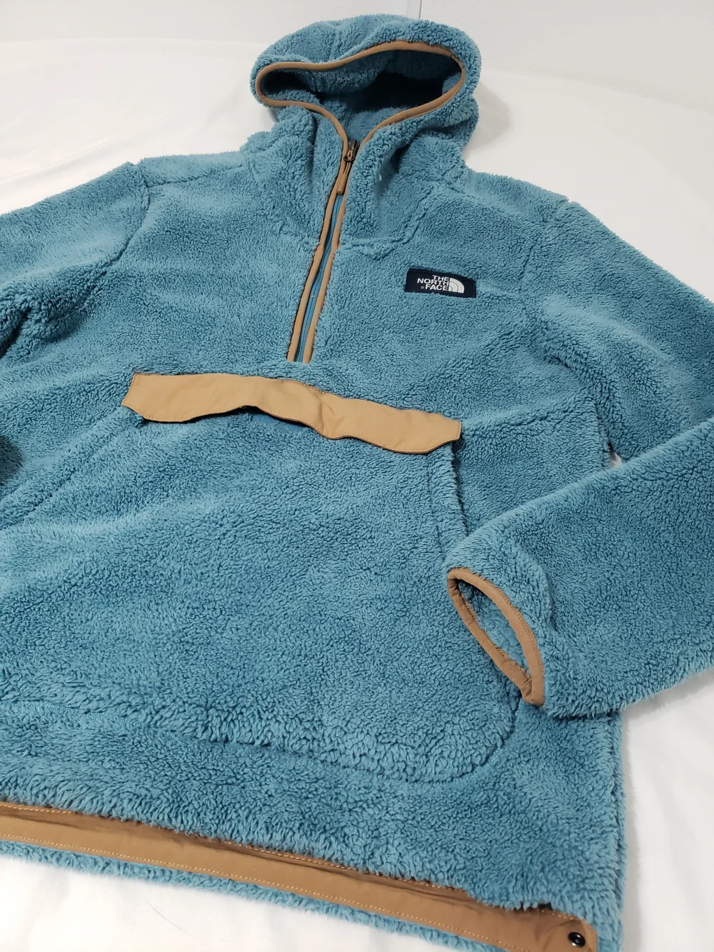 The North Face Men’s Campshire Sherpa Fleece Hoodie Pullover Blue Tan Small